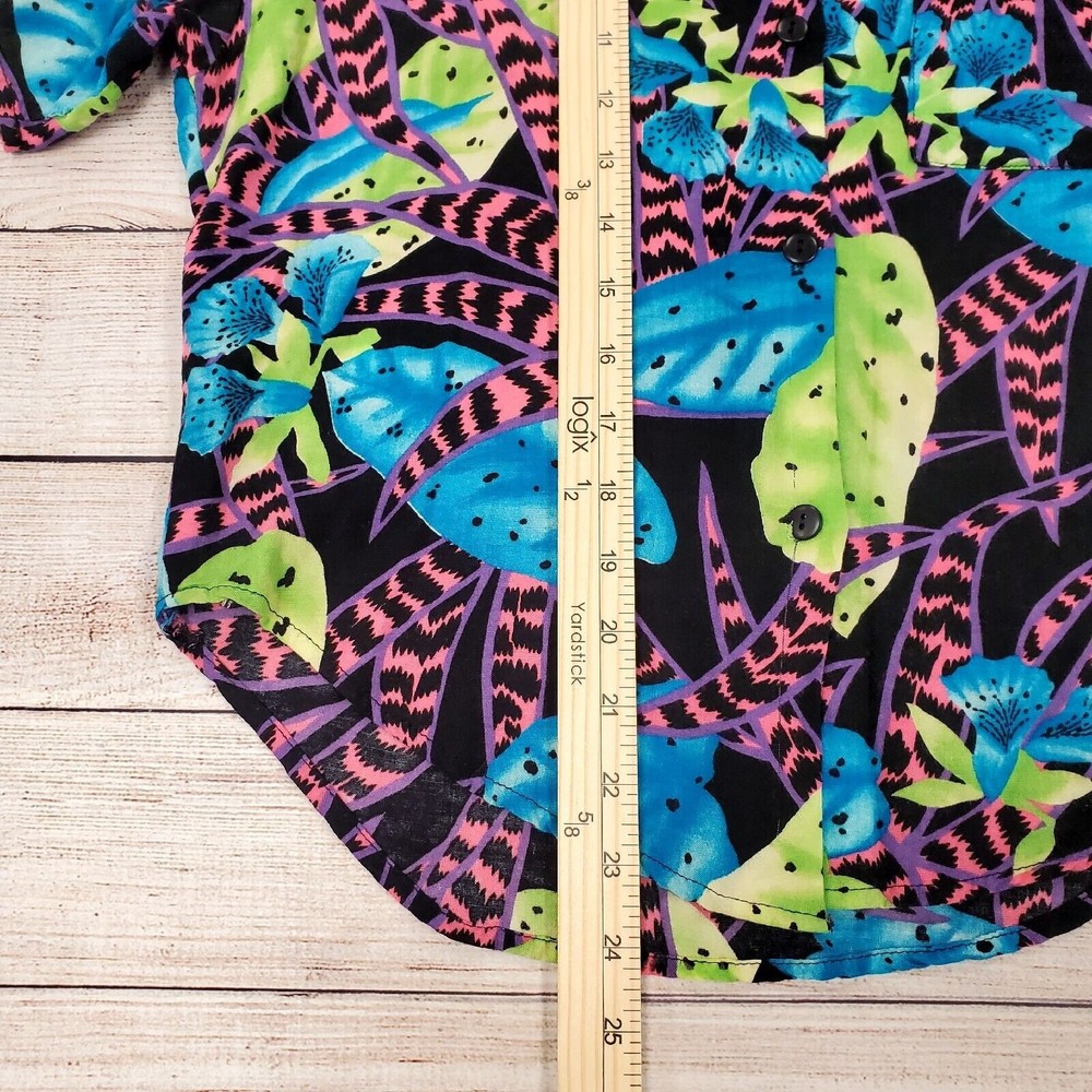 Vintage C.H. Sports 90's Hawaiian Top Tropical Floral Shirt Medium Made In USA - Picture 8 of 8